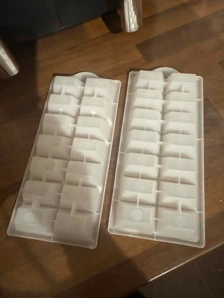 Photo of free Clear, plastic ice cube tray x2 (Woodside SE25) #3