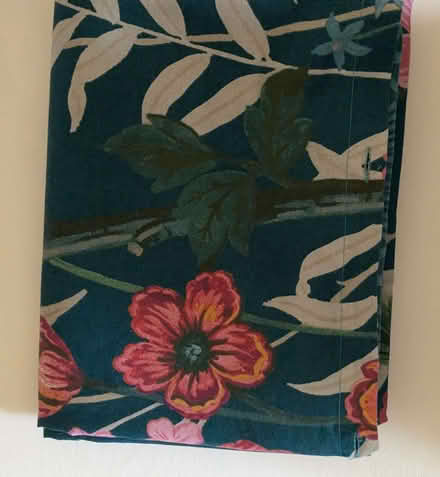 Photo of free Two Single Duvet & Pillow Sets (code 2) (The Highlands TN39) #2