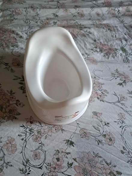 Photo of free Potty pot (Tw4 7es) #2