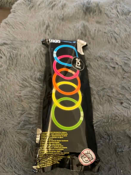 Photo of free Glow sticks (Wandsworth SW18) #1