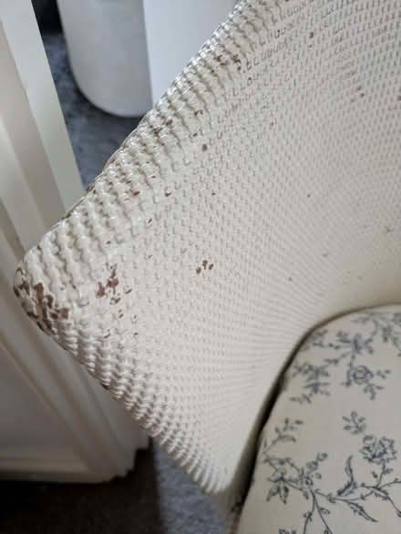 Photo of free Wicker chair and bedding box (Burneside LA9) #2