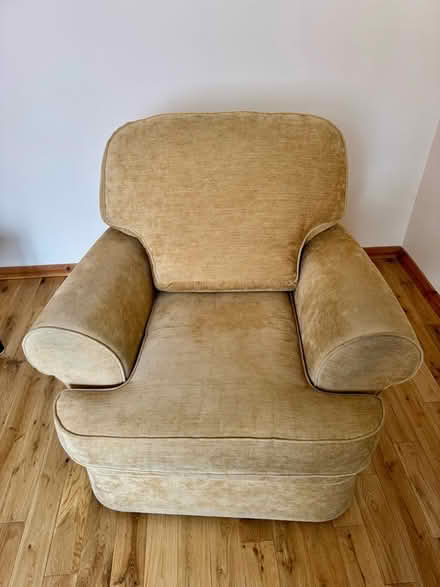 Photo of free 2 sofas (Paulsgrove PO6) #3