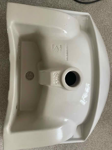 Photo of free Bathroom basin (Ringmer BN8) #1