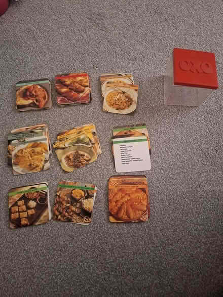 Photo of free Vintage recipe container and cards (Whitstable CT5) #2