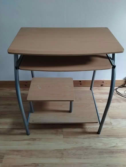Photo of free Computer desk (Belfast BT6) #1