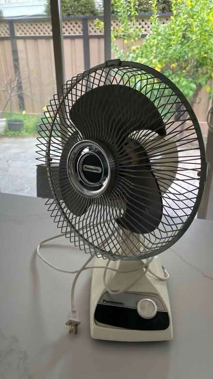 Photo of free Small fan (Fremont & 85) #1