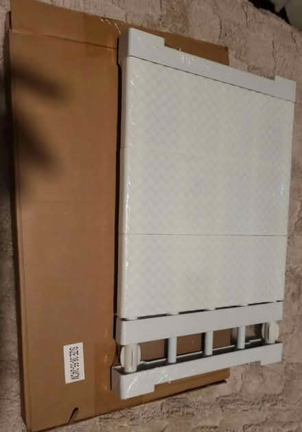 Photo of free Expanding shelf (Fulwood PR2) #1