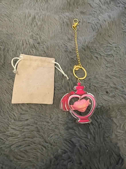 Photo of free Keychain n pouch (Wandsworth SW18) #1