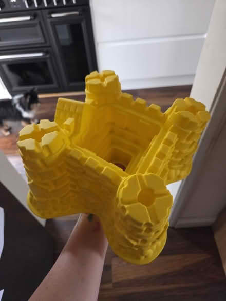 Photo of free Cake mold (Strood) #4