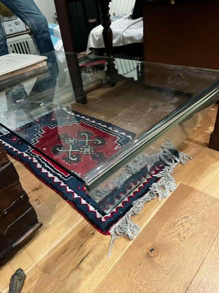 Photo of free glass coffee table (Holland Park W11) #2