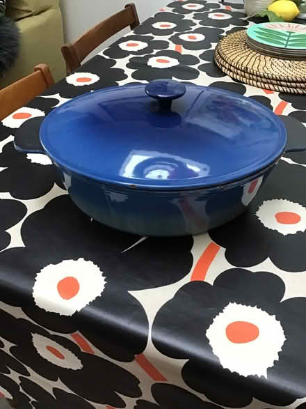 Photo of free Casserole pot (Oldfield Park) #1