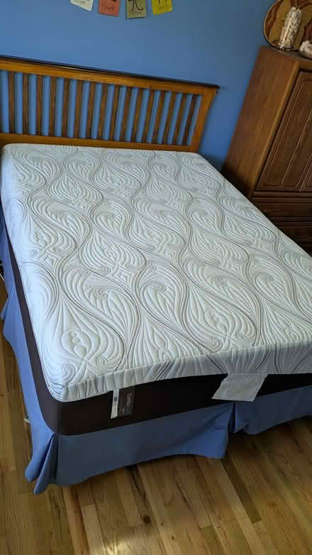Photo of free Queen mattress (Beaverton) #2