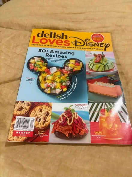 Photo of free Delish Loves Disney Magazine (Kanata Lakes) #1