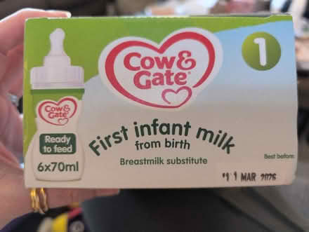 Photo of free Cow & Gate Formula Bottles (Cheshunt (EN8)) #2