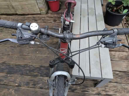 Photo of free Giant 6000 Aluxx mountain bike (Hackney E8) #2