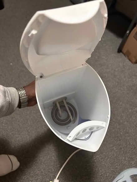 Photo of free Kettle (Camberley GU152) #2