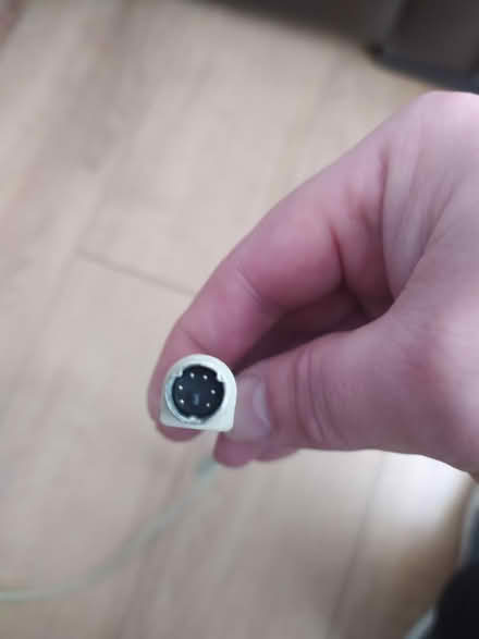 Photo of Beige ps2 keyboard (Halifax (HX3)) #2