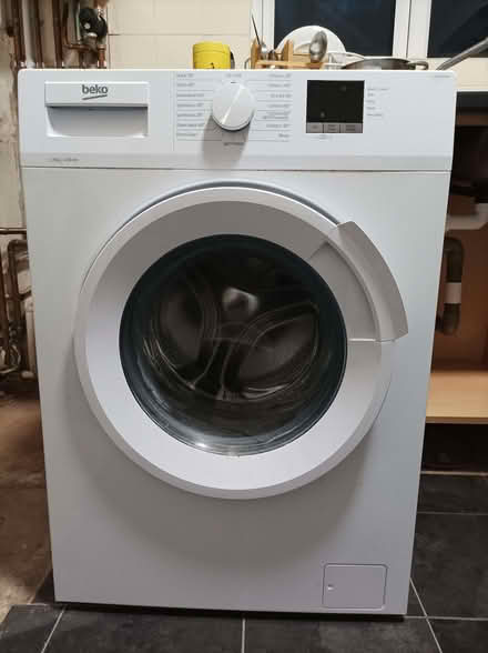 Photo of free BEKO Washing machine 1-7kg (Putney SW15) #1