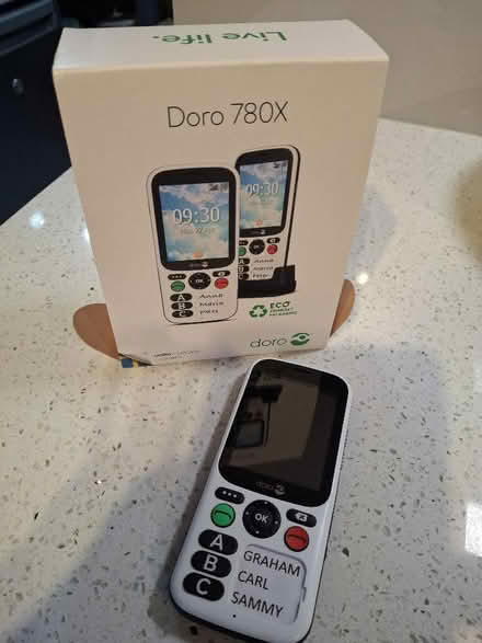 Photo of free Simple Mobile Phone (Woolston WA1) #1