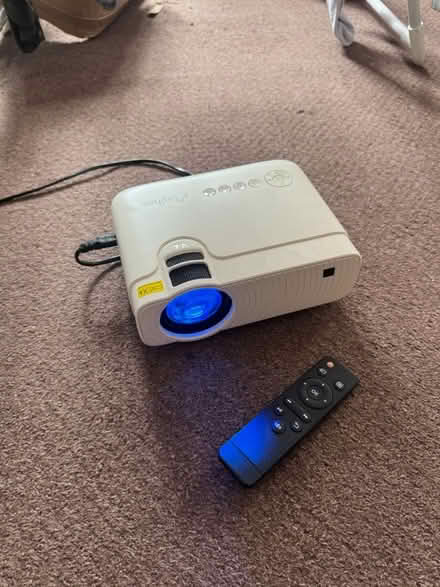 Photo of free Projector (E5) #1