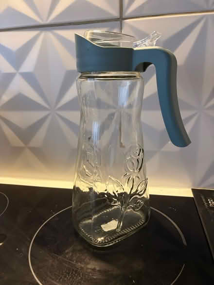Photo of free Water jug with lid (CR0) #1