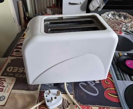 Photo of free Toaster (Old Farm Park MK7) #1