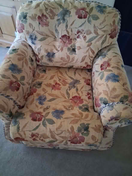 Photo of free Chair (Hampton Magna CV35) #1