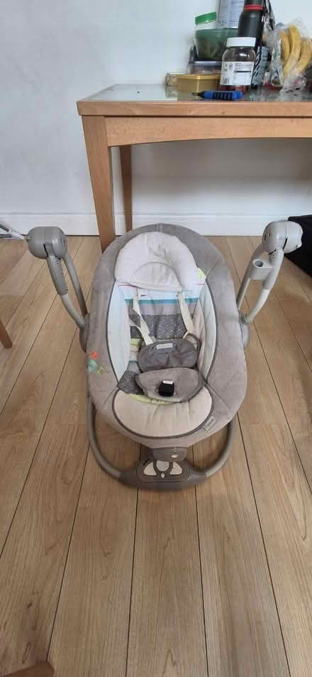 Photo of free Baby swing and travel cot (Buckhurst hill IG9) #1