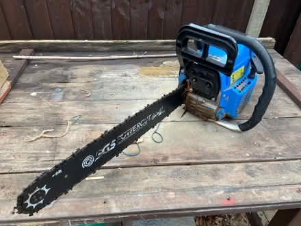 Photo of free SGS Chainsaw (Spring Park CR0) #2