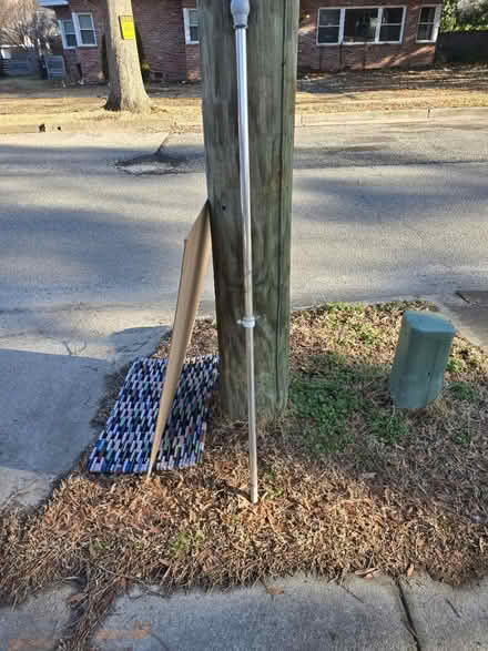 Photo of free Flag pole for outside home (Wards Corner) #1
