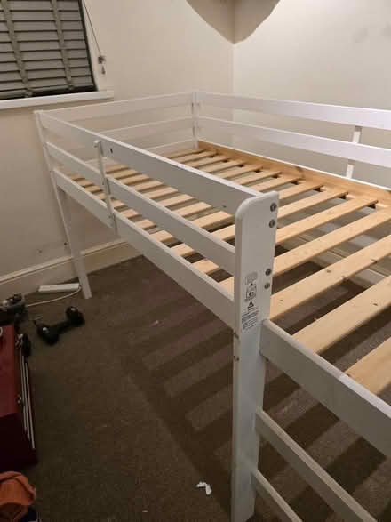 Photo of free Mid sleeper white sturdy (Leigh Park) #2