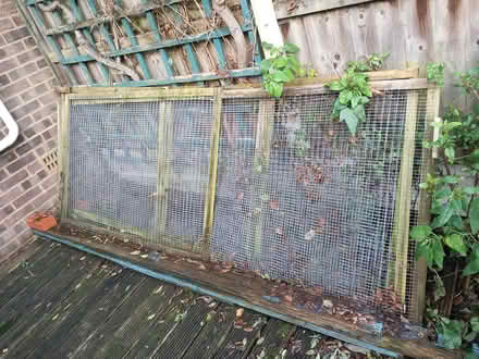 Photo of free 3 Sections of galvanised wire mesh (CO4 Highwoods) #2
