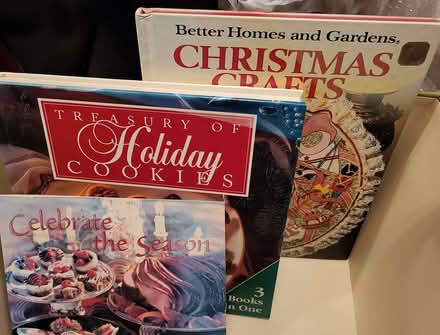 Photo of free Holiday Craft/Cookbooks (Downers Grove (south side)) #1