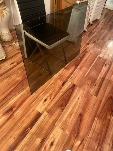 Photo of free Glass for table (Selsdon) #3