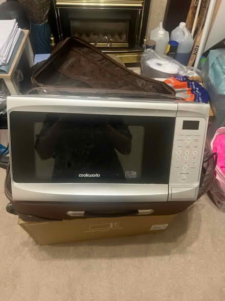 Photo of free Cookworks microwave (Walsall WS2) #1