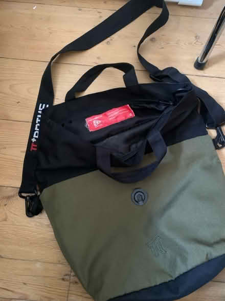 Photo of free Cross body bag (Hackney downs E8) #2