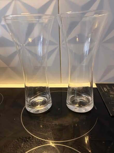 Photo of free Tall vases (CR0) #1