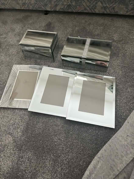 Photo of free Mirrored items (Blackfen DA15) #2