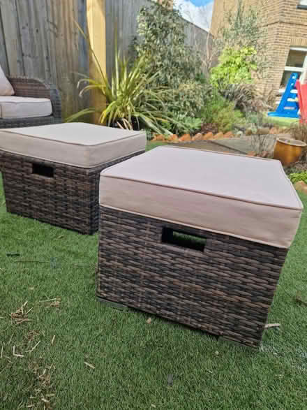 Photo of free Rattan side table/seat (BN2) #3