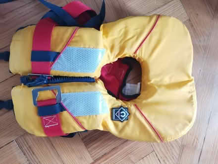 Photo of free Life jacket for kids (KT6 Surbiton) #2