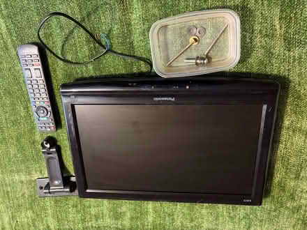 Photo of free Flat screen TV 19 inches (Bozeat NN29) #2