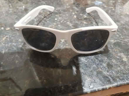 Photo of free White sunglasses (Wimbledon Village SW19) #1