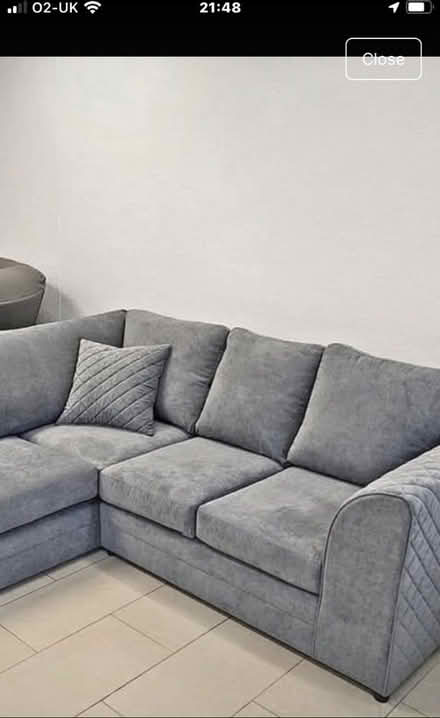 Photo of Corner sofa/ lounger/ big chair (Holmfirth HD9) #2