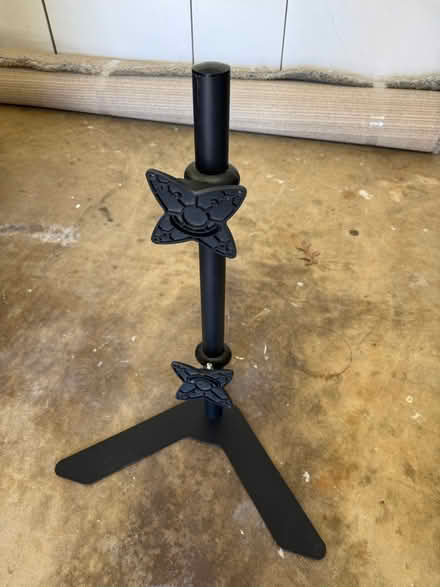 Photo of free Dual monitor stand (In Reston off of Lawyers Road) #1