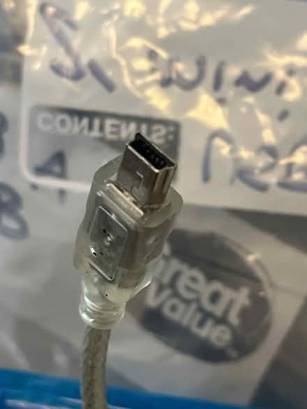 Photo of free USB A to USB mini B (5) (Cleveland Park) #2