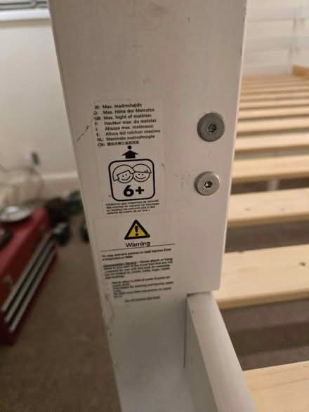 Photo of free Mid sleeper white sturdy (Leigh Park) #3