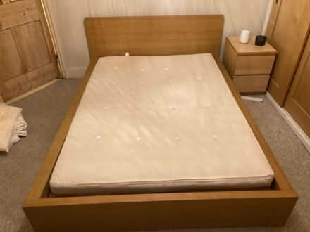 Photo of free Bed (N4 4HH) #1