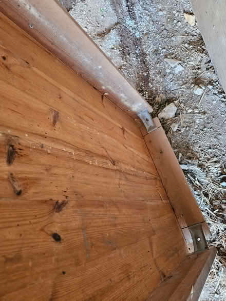 Photo of free Kitchen table (Mortimers Cross HR6) #4