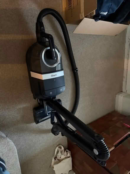 Photo of free Not working shark vacuum (SE19) #1