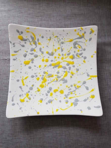 Photo of free Ceramic Pottery Platter Serving (Mitcham CR4) #1